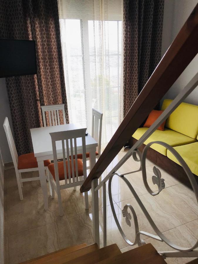 Crown Deluxe Apartments Saranda Kültér fotó