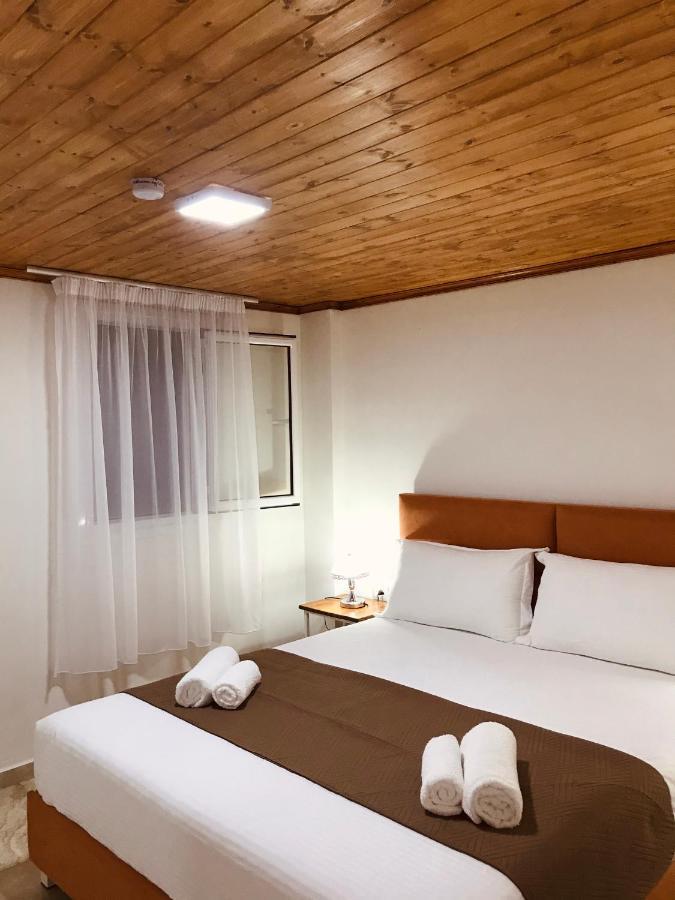 Crown Deluxe Apartments Saranda Kültér fotó
