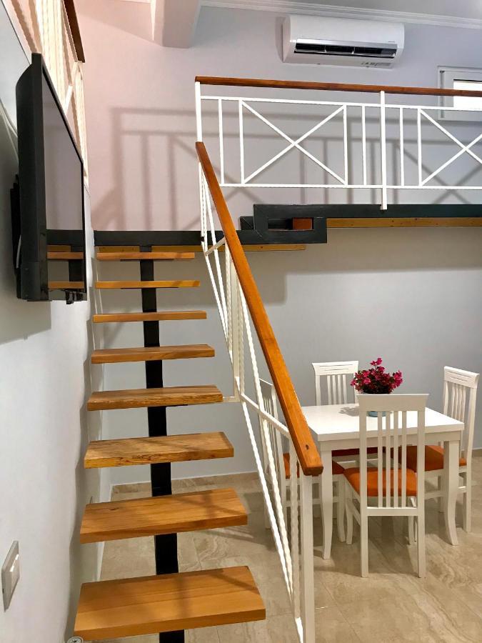 Crown Deluxe Apartments Saranda Kültér fotó