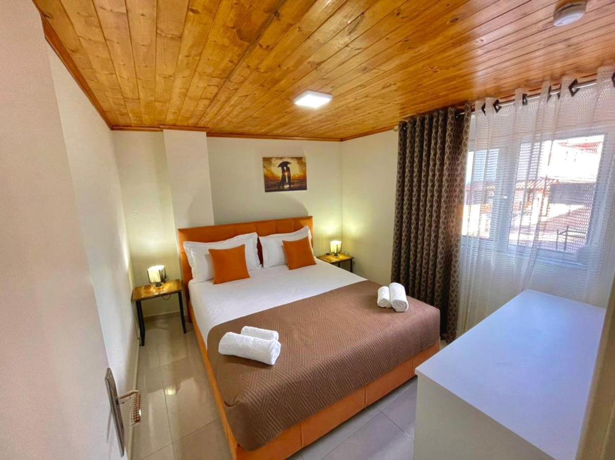 Crown Deluxe Apartments Saranda Kültér fotó