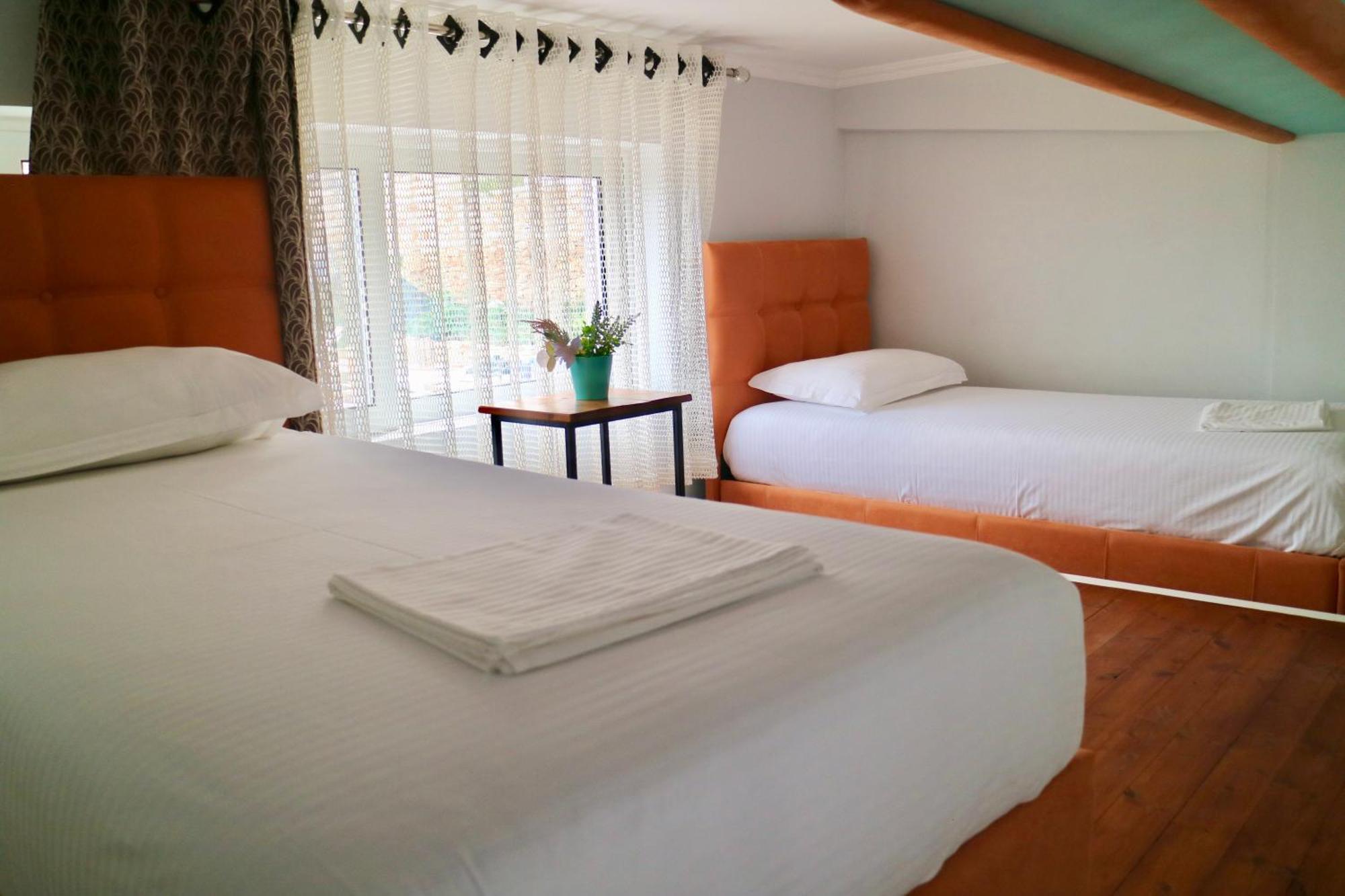 Crown Deluxe Apartments Saranda Kültér fotó