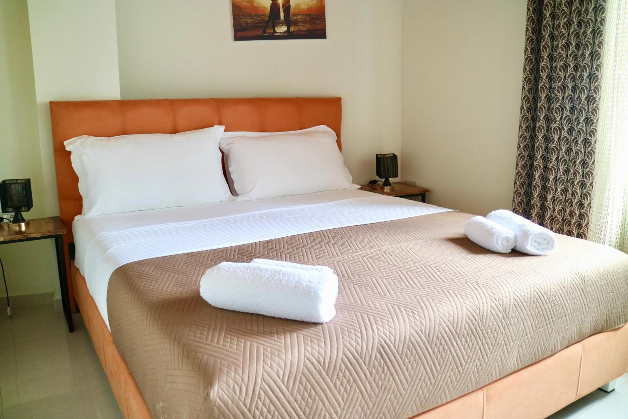 Crown Deluxe Apartments Saranda Kültér fotó