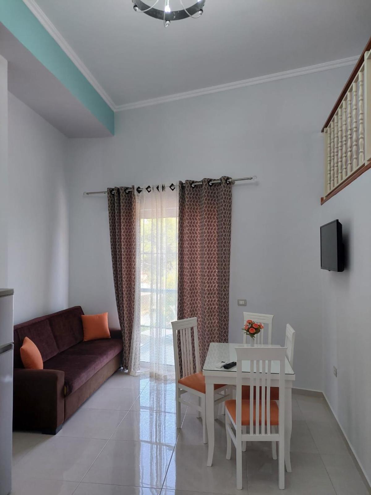 Crown Deluxe Apartments Saranda Szoba fotó