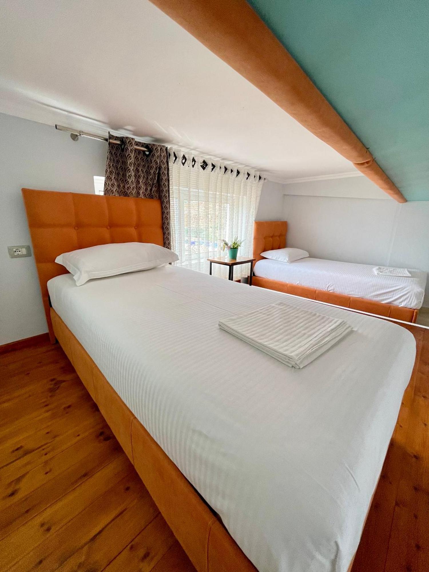 Crown Deluxe Apartments Saranda Kültér fotó