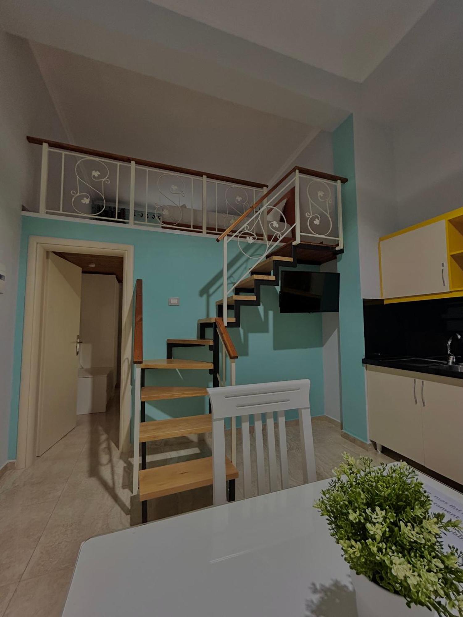 Crown Deluxe Apartments Saranda Kültér fotó