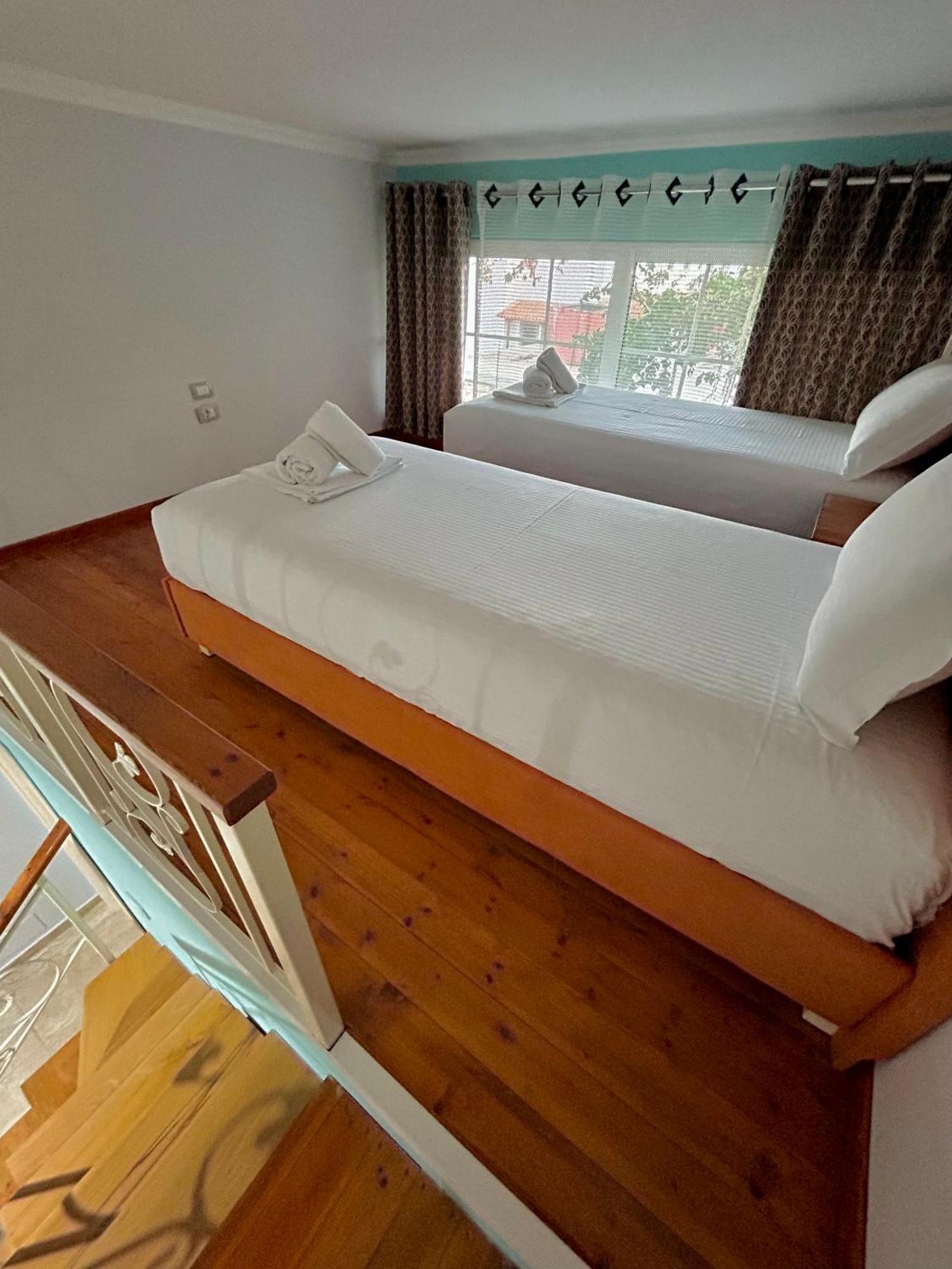 Crown Deluxe Apartments Saranda Kültér fotó