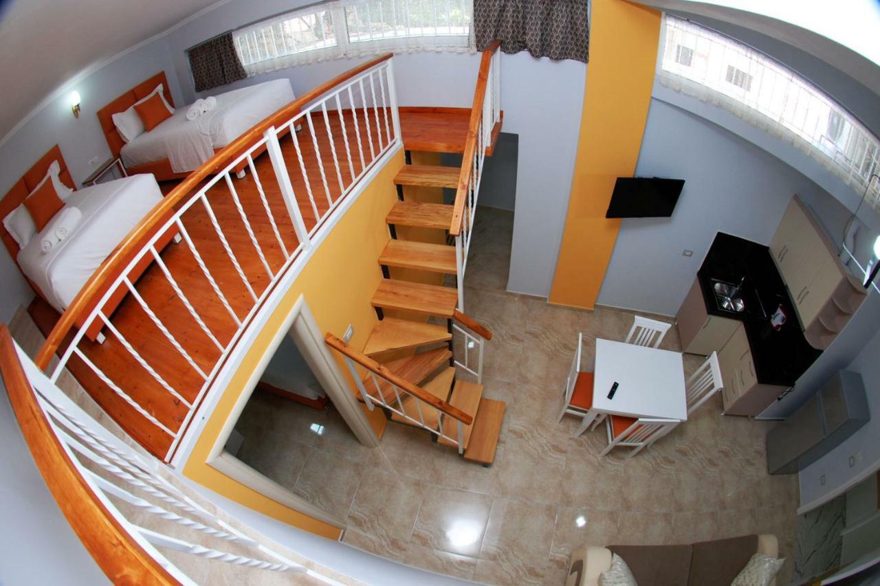 Crown Deluxe Apartments Saranda Kültér fotó