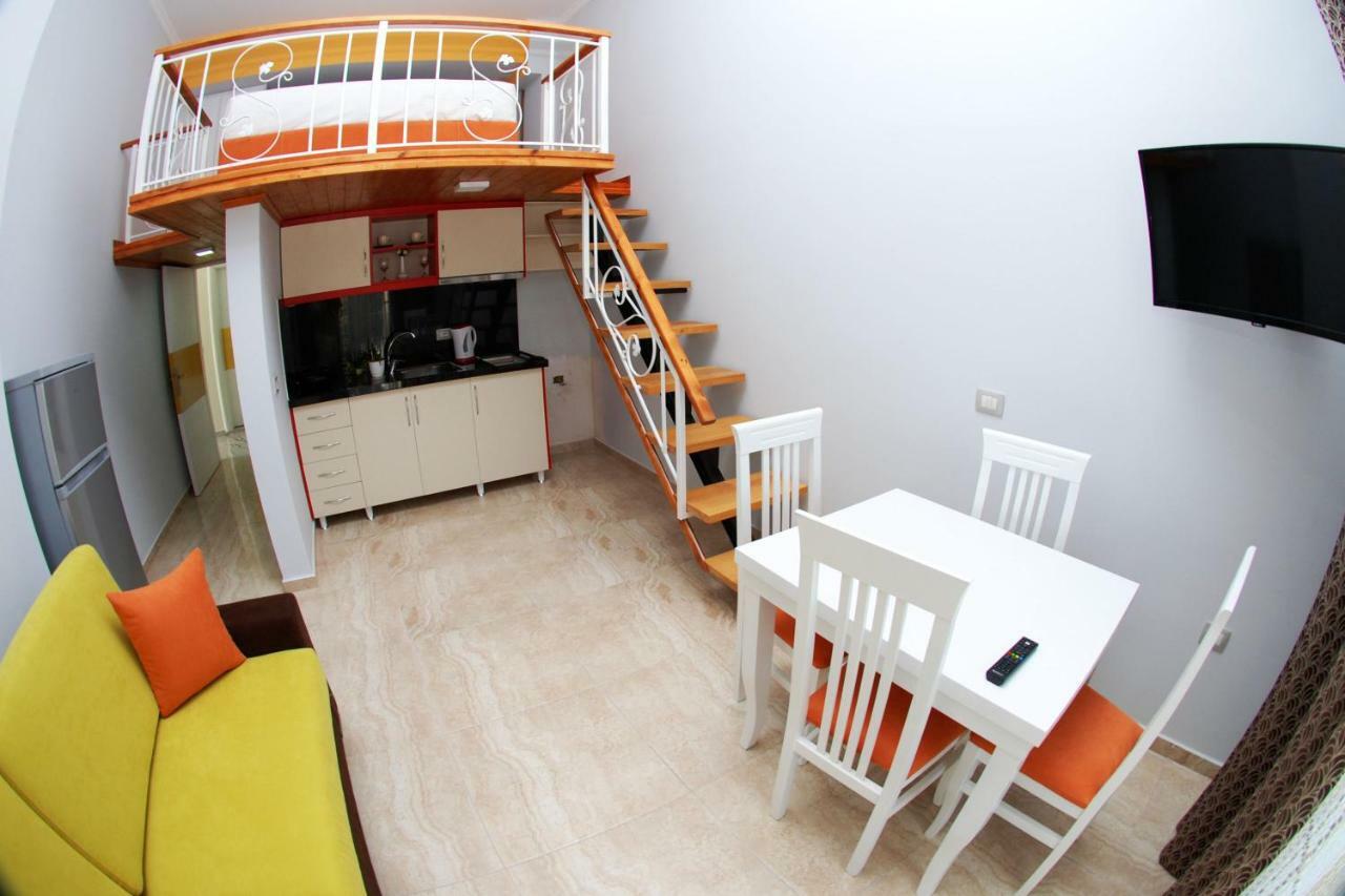 Crown Deluxe Apartments Saranda Kültér fotó